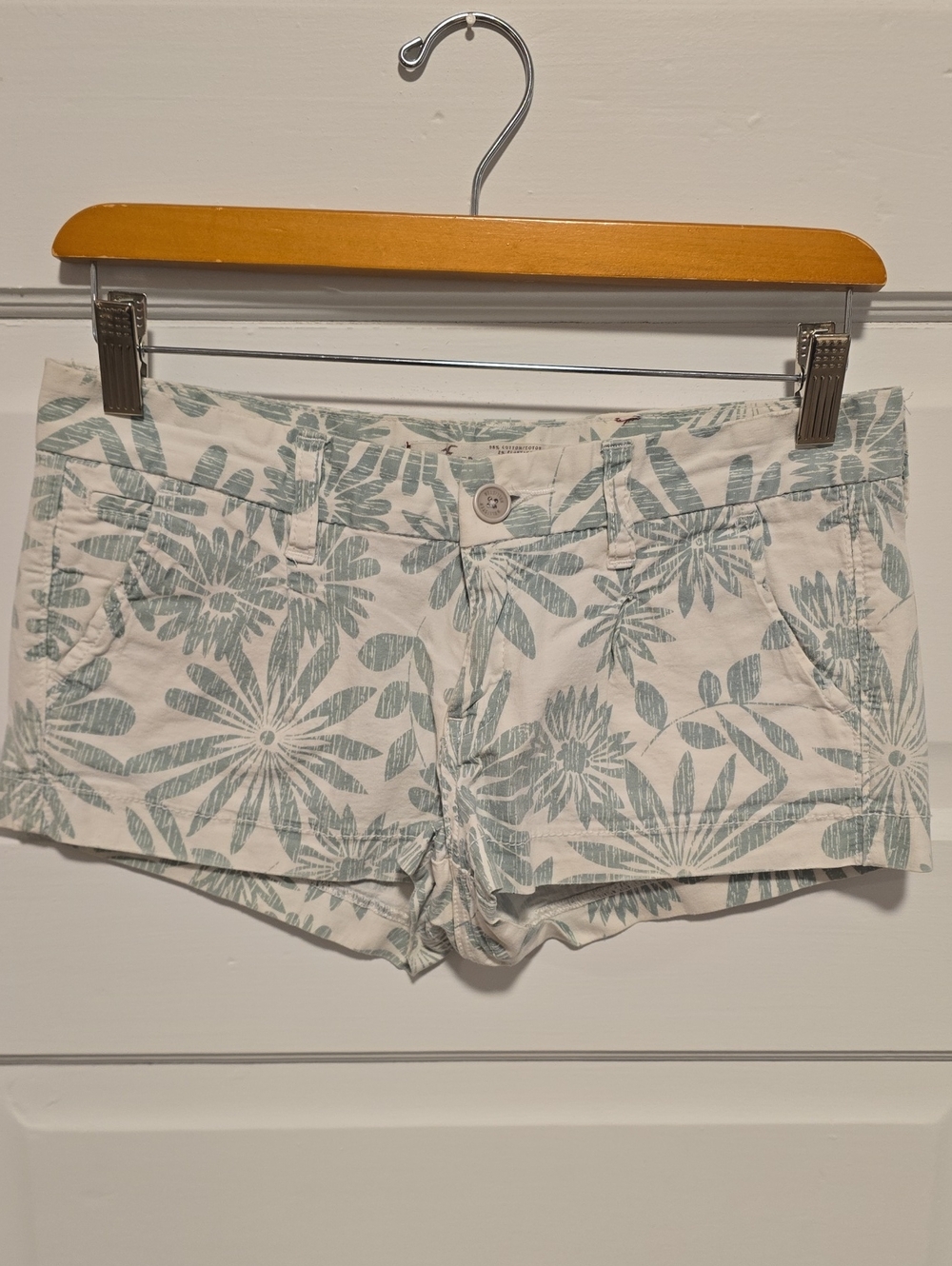 Hollister White Cotton Floral Print Shorts with Sage Green Pattern